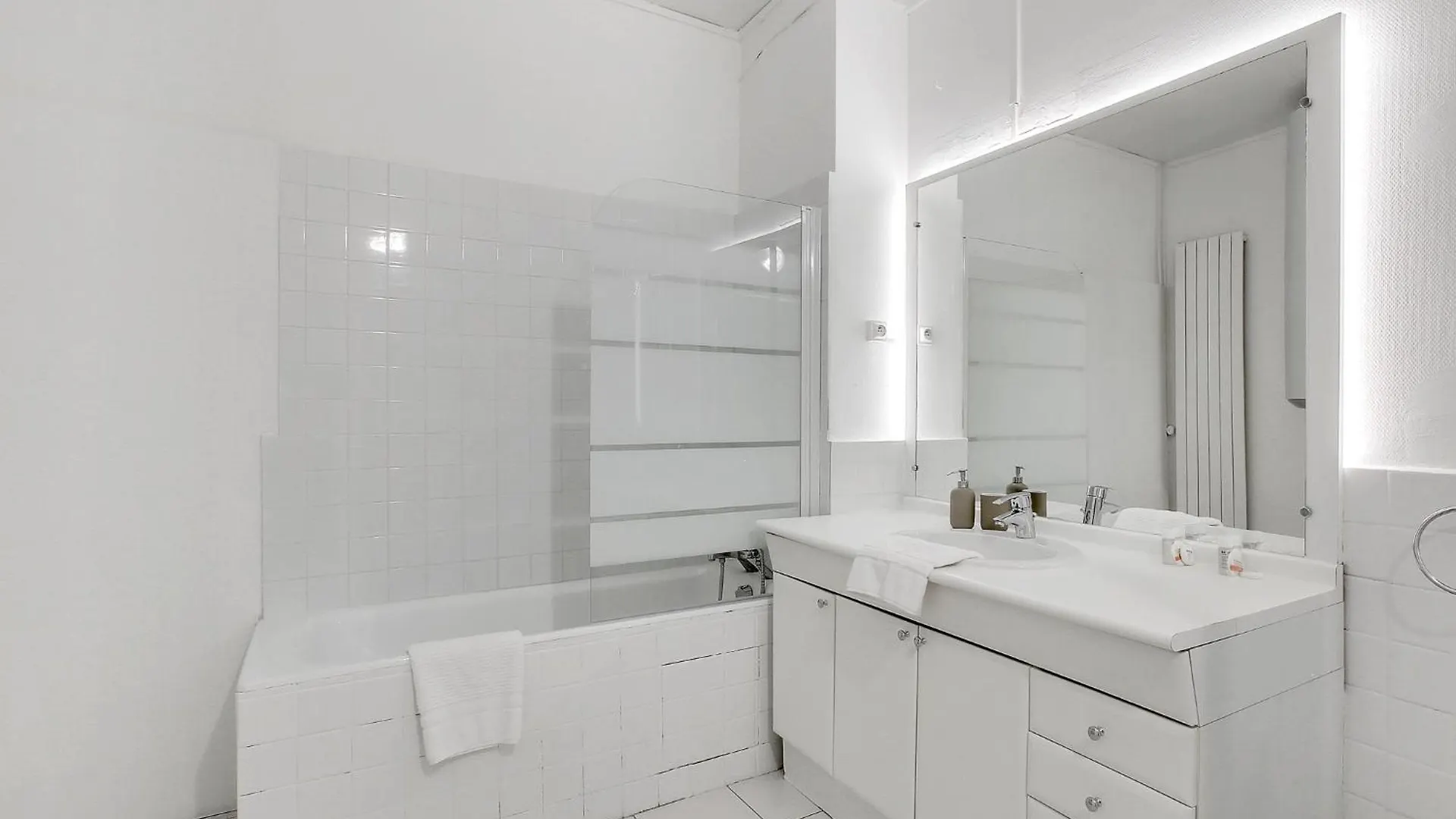 Appartement Elegance & Confort A Deux Pas De La Madeleine Parijs