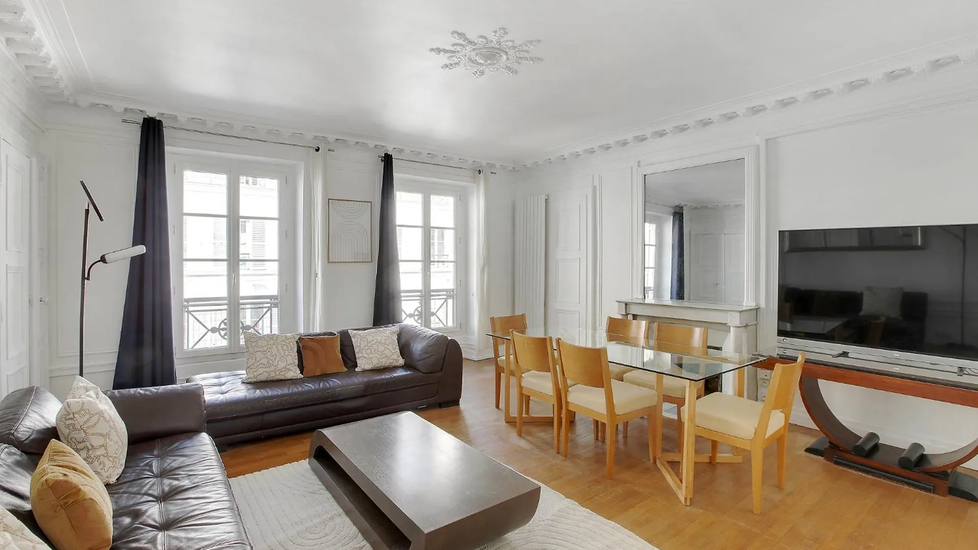 Appartement Elegance & Confort A Deux Pas De La Madeleine Parijs